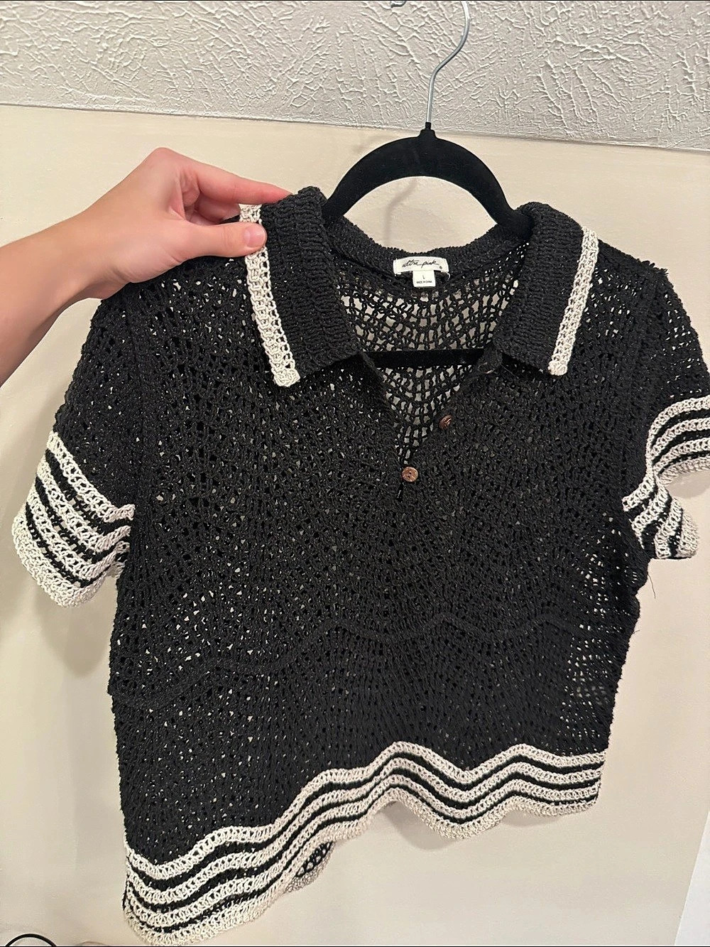 Ultra Pink Crochet Polo Top in Black & White Size Large